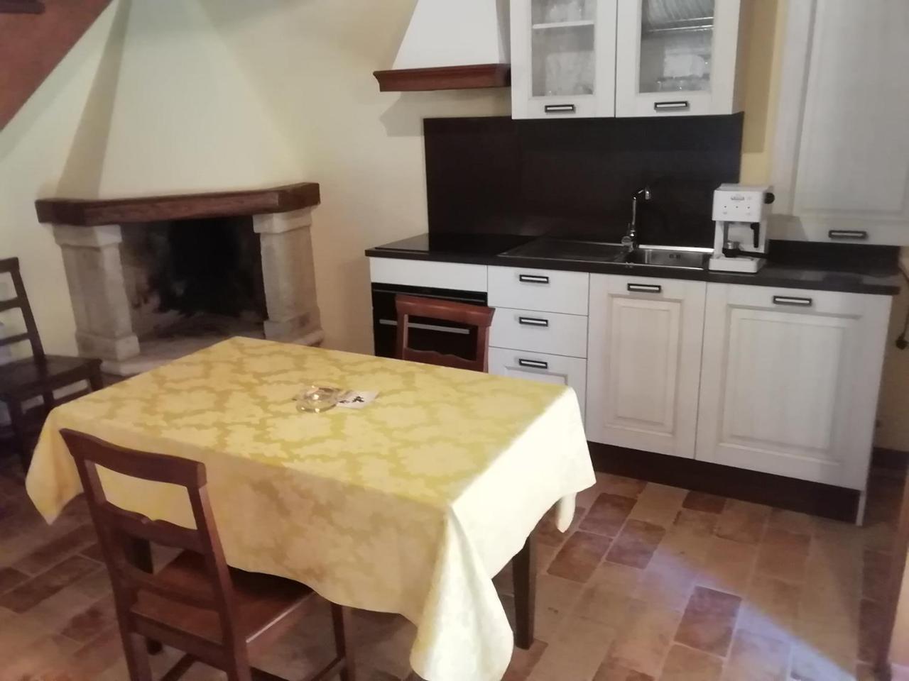 Il Roccolo Di Valcerasa Apartment Treia Екстериор снимка
