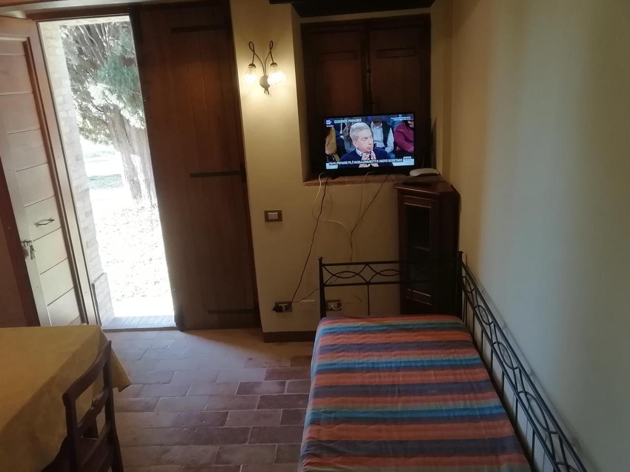 Il Roccolo Di Valcerasa Apartment Treia Екстериор снимка